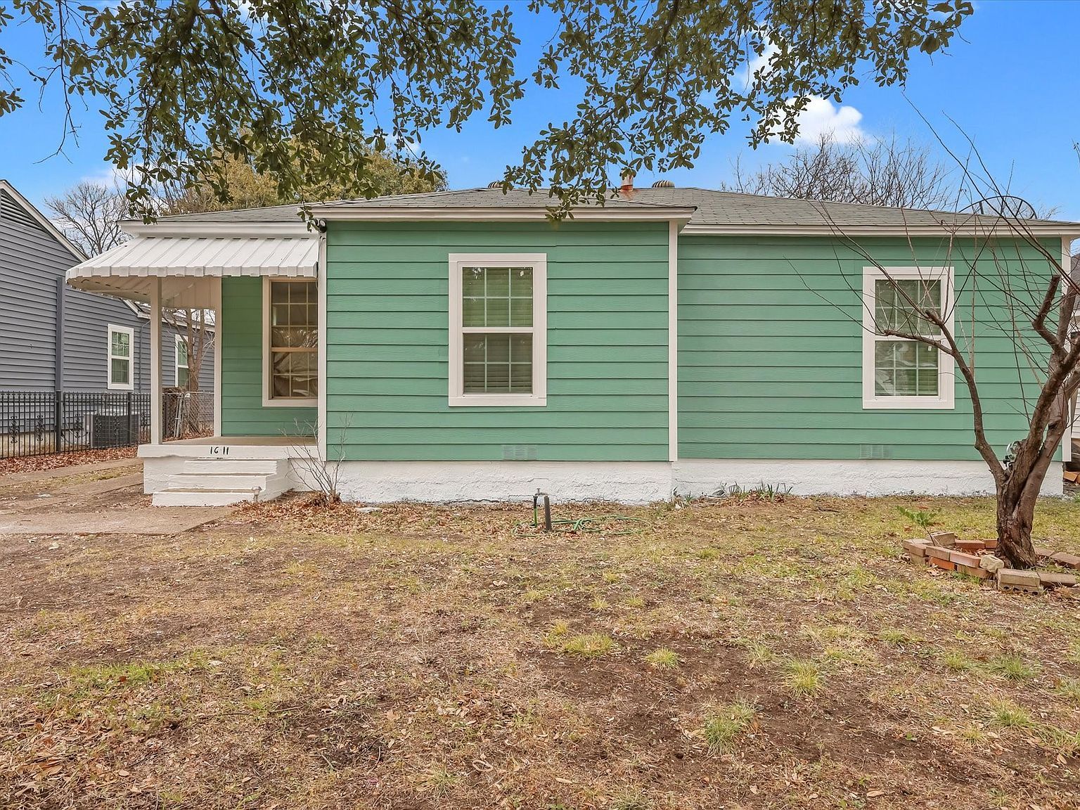 1611 Savoy St Dallas, TX 75224 - Thumbnail 4