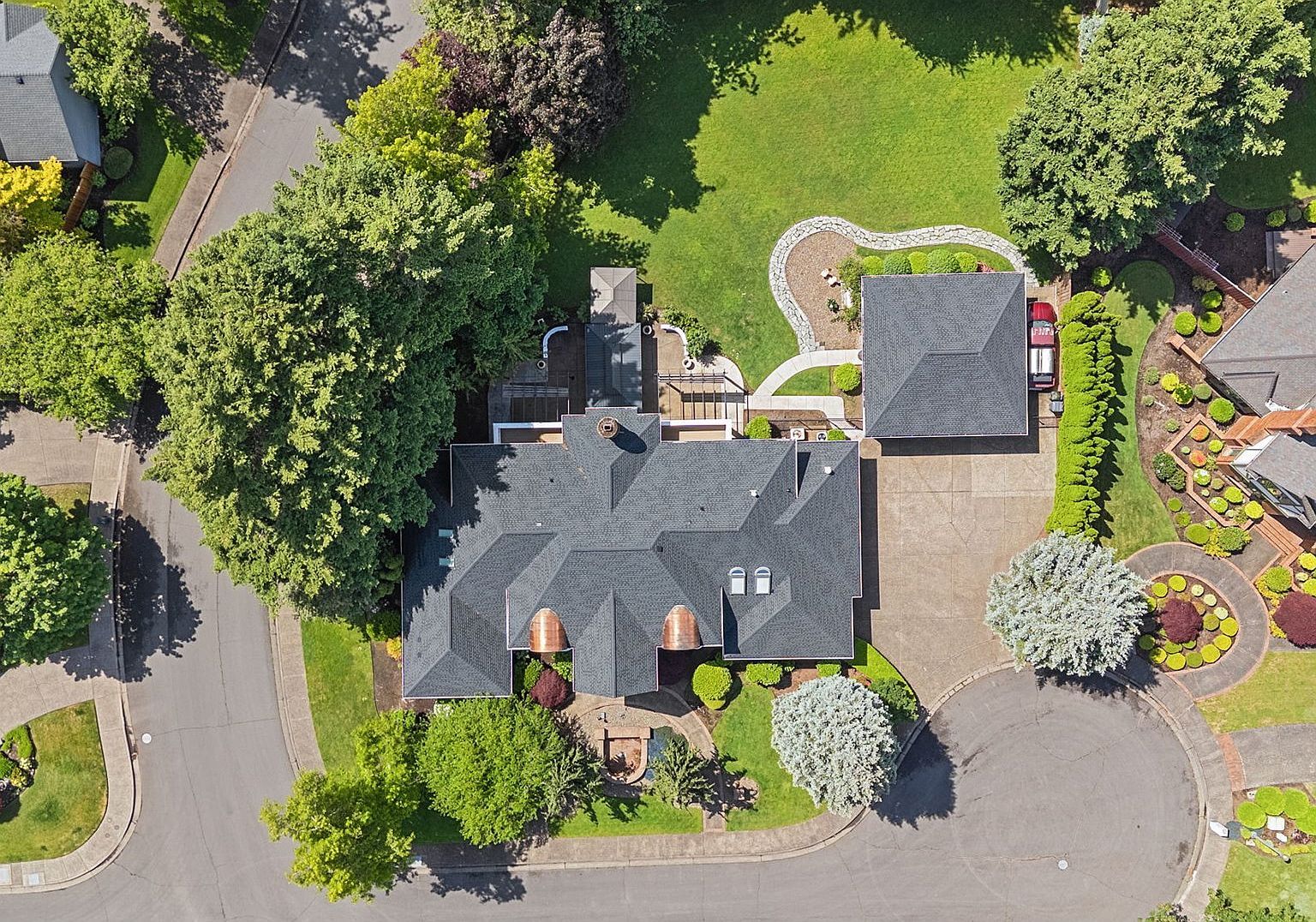 1564 Regency Dr Eugene, OR 97401 - Thumbnail 4