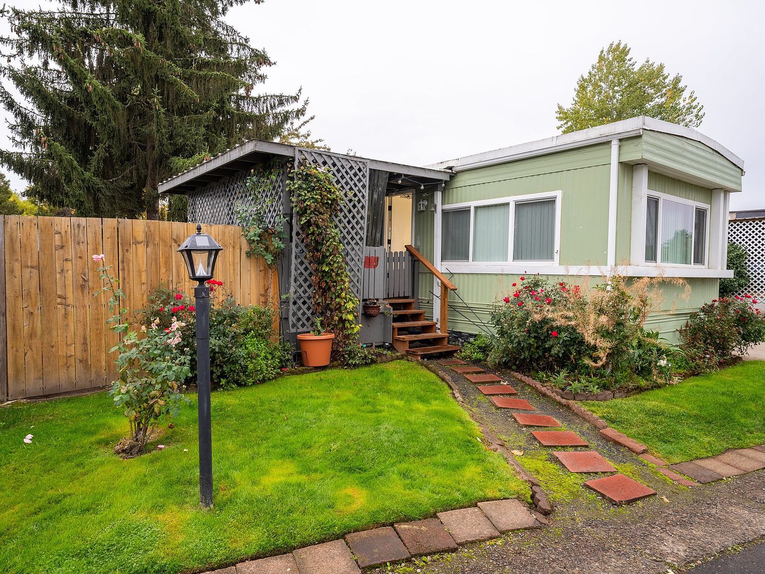 1415 S Bertelsen Rd SPACE 36 Eugene, OR 97402 - Thumbnail 4