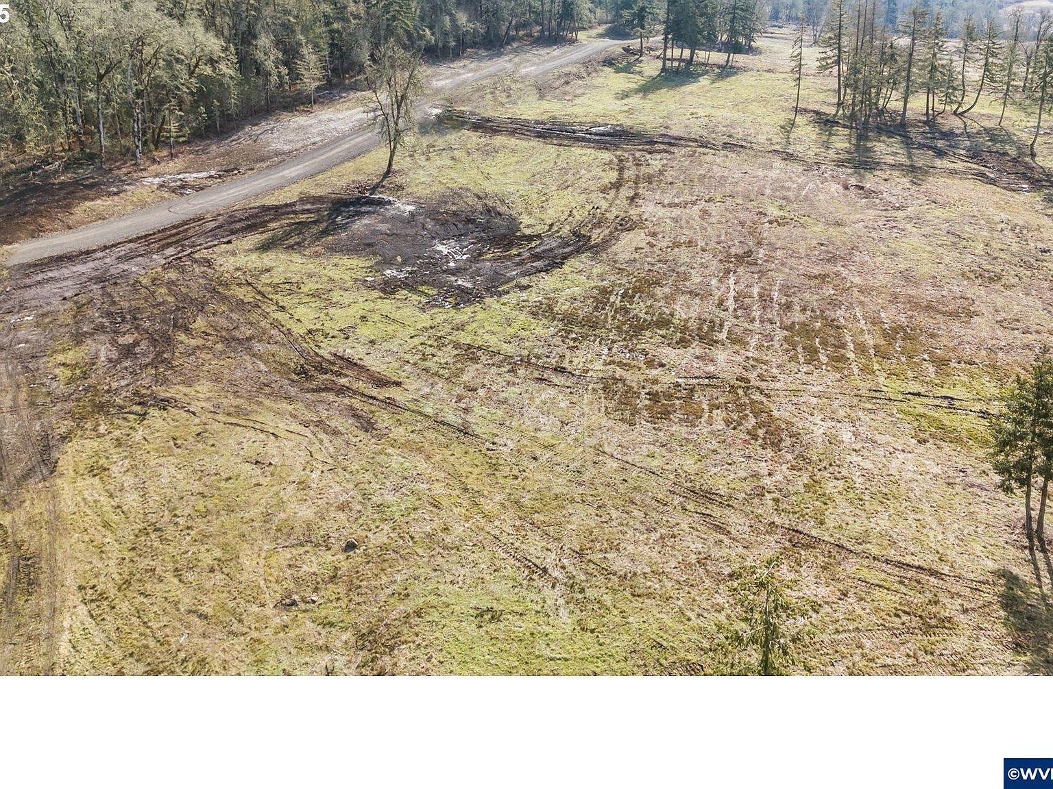 1 Drive, Harrisburg, OR, 97446 - Thumbnail 4