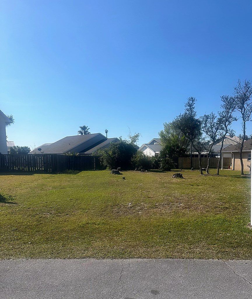 216 Buccaneer Dr Pt Saint Joe, FL 32456 - Thumbnail 4