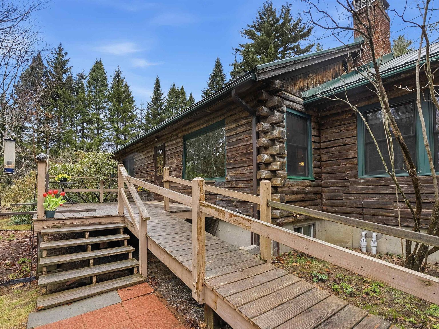 171 Crawley Falls Rd Brentwood, NH 03833 - Thumbnail 4