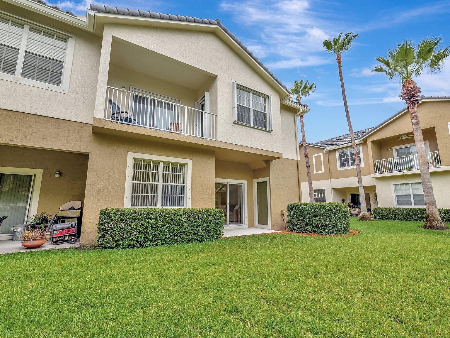 1600 SE Sheffield Ter APT 101 Stuart, FL 34994 - Thumbnail 4