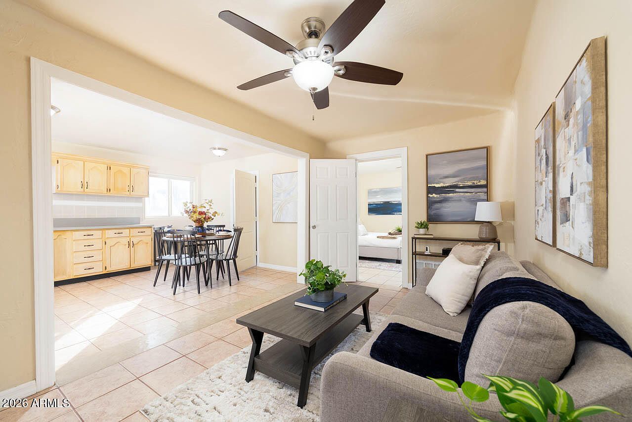 2261 W Ella St Mesa, AZ 85201 - Thumbnail 4