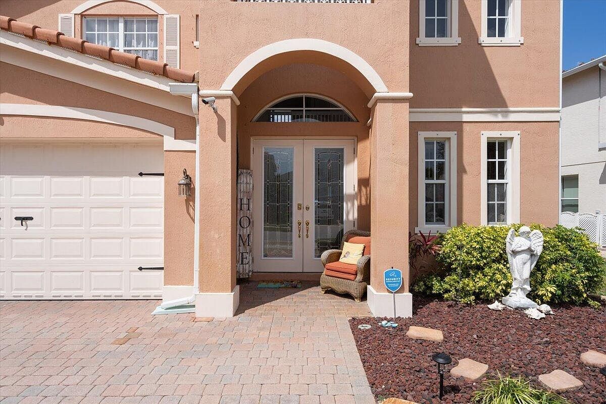 1018 NW Demedici Rd Port Saint Lucie, FL 34986 - Thumbnail 4