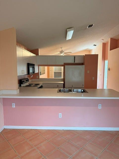 606 NW San Remo Cir Port Saint Lucie, FL 34986 - Thumbnail 4