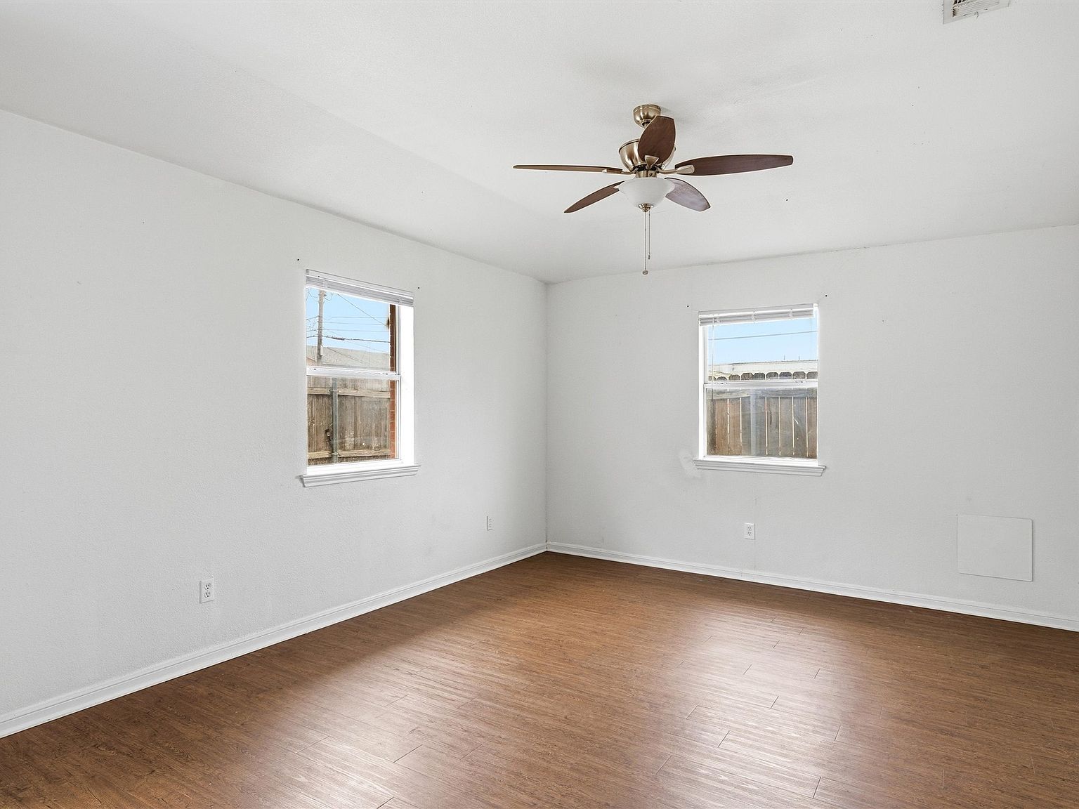 1223 James Ave Waco, TX 76706 - Thumbnail 4