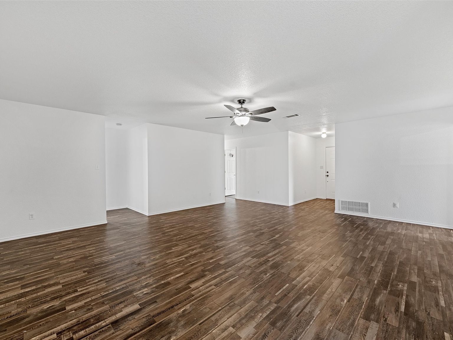 224 Headrick Dr Waco, TX 76706 - Thumbnail 4