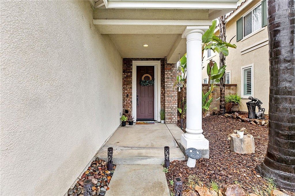 33496 Cedar Creek Ln Lake Elsinore, CA 92532 - Thumbnail 4