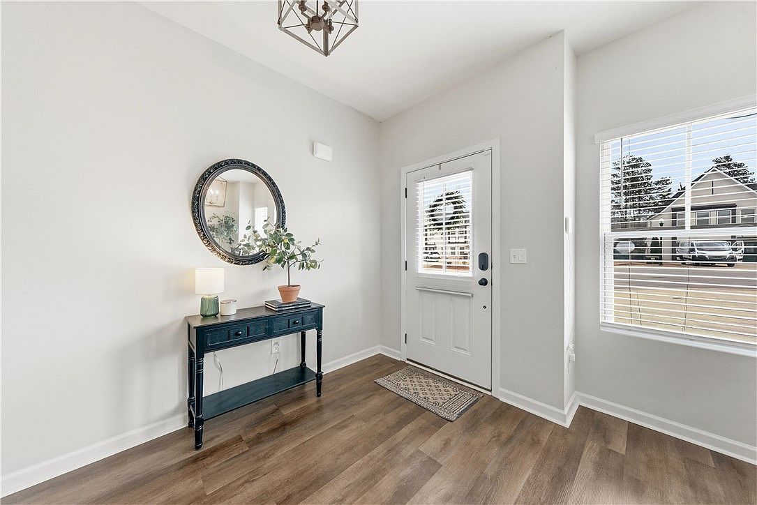 560 Waterpoint Way Opelika, AL 36801 - Thumbnail 4