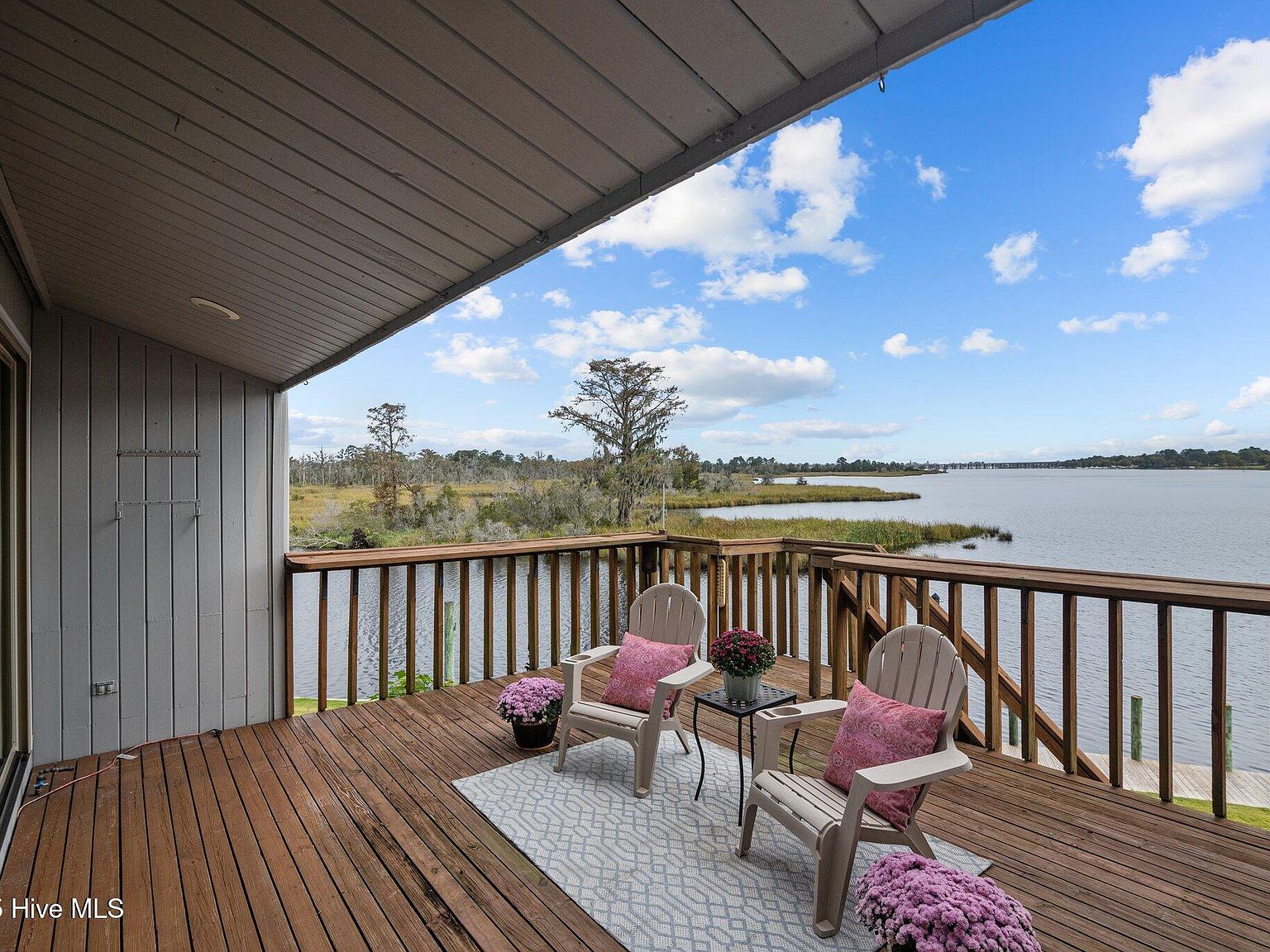 24 Batts Hill Rd New Bern, NC 28562 - Thumbnail 4