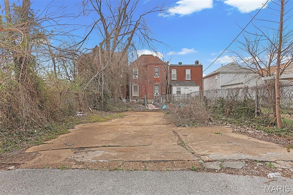 4523 Page Blvd Saint Louis, MO 63113 - Thumbnail 4