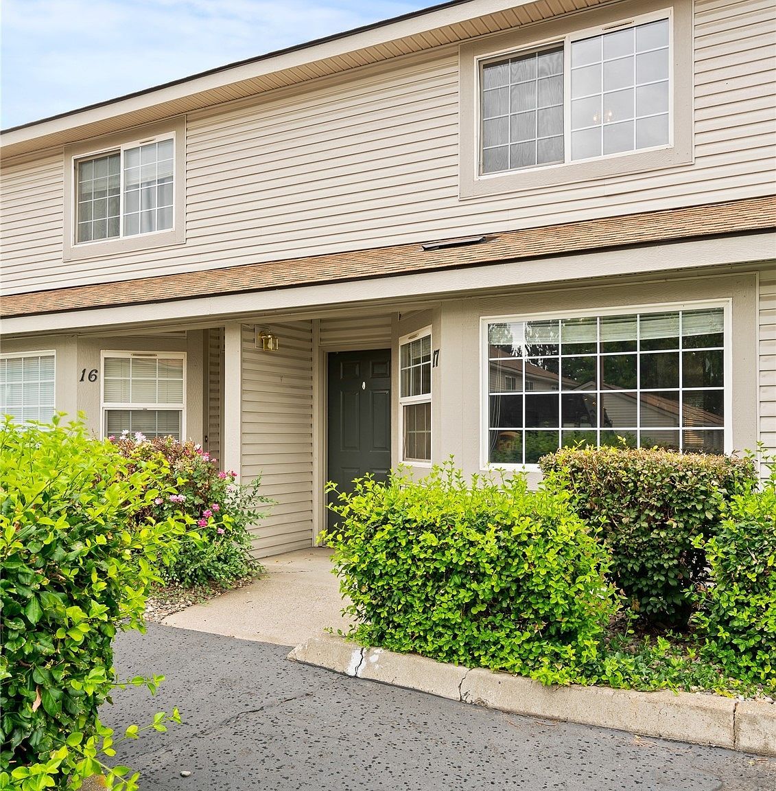 209 E 18th Ave #D17 Ellensburg, WA 98926 - Thumbnail 4