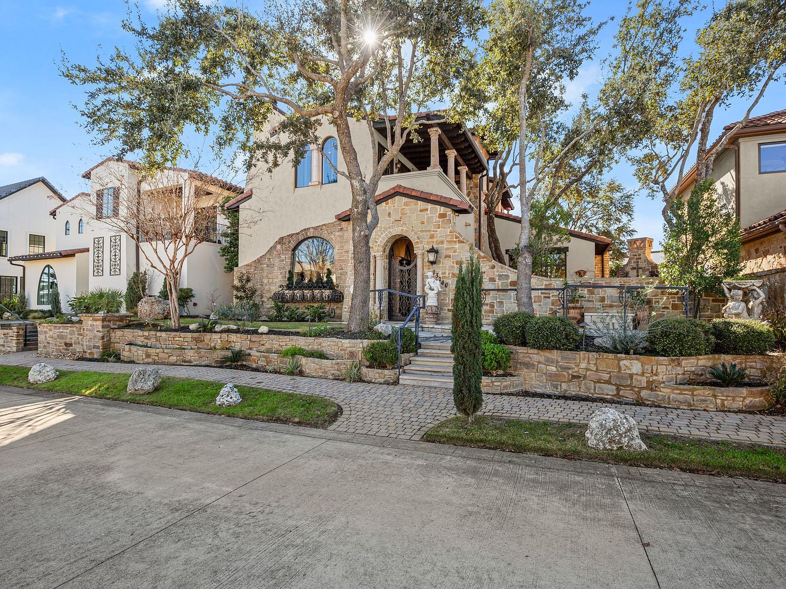 13240 Villa Montana Way Austin, TX 78732 - Thumbnail 4