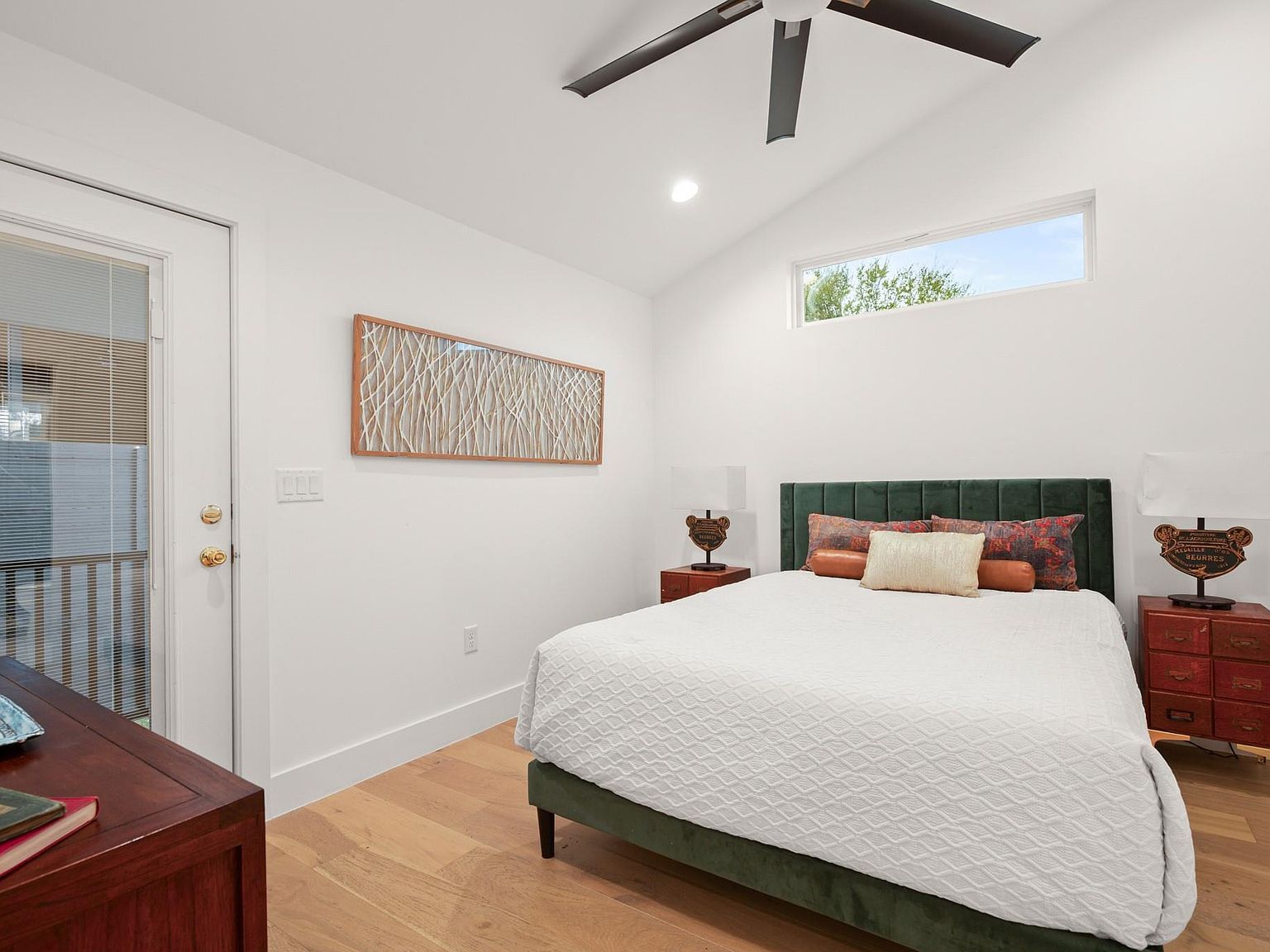 2416 E 10th St Austin, TX 78702 - Thumbnail 4