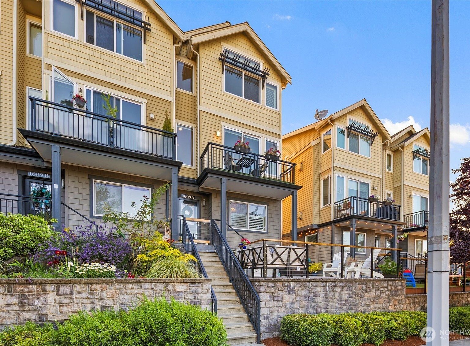 1609 California Ave SW #A Seattle, WA 98116 - Thumbnail 4