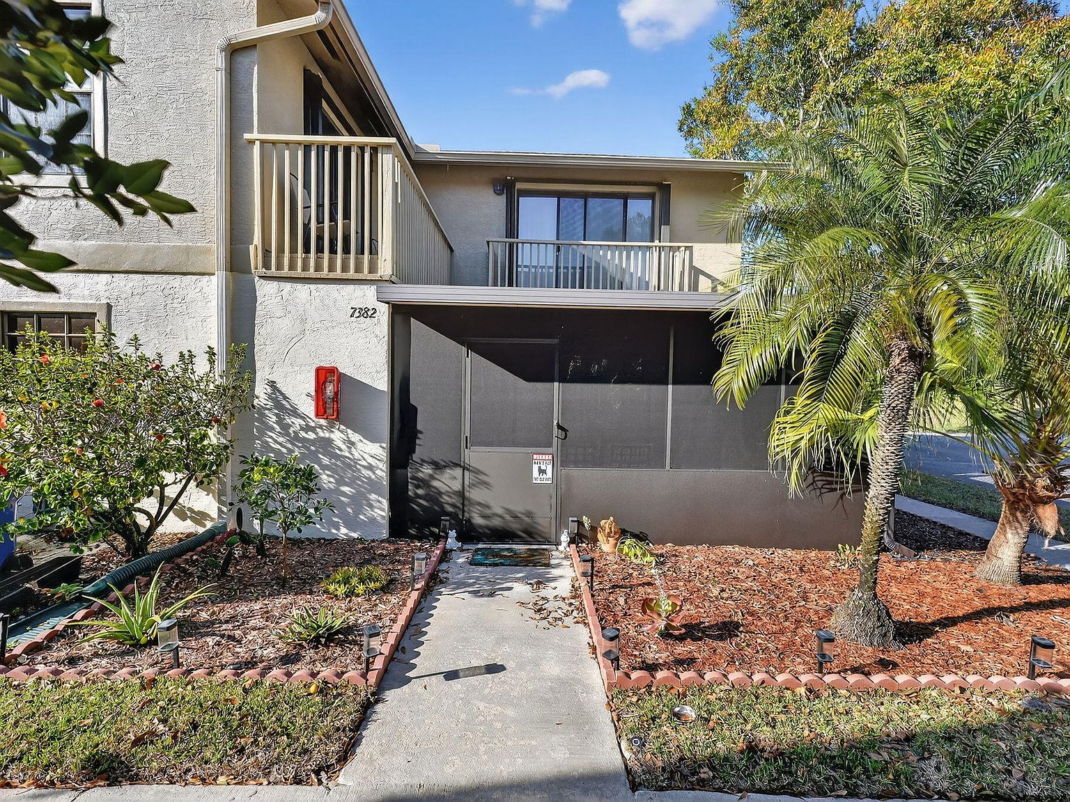 7382 SE Jamestown Ter Hobe Sound, FL 33455 - Thumbnail 4