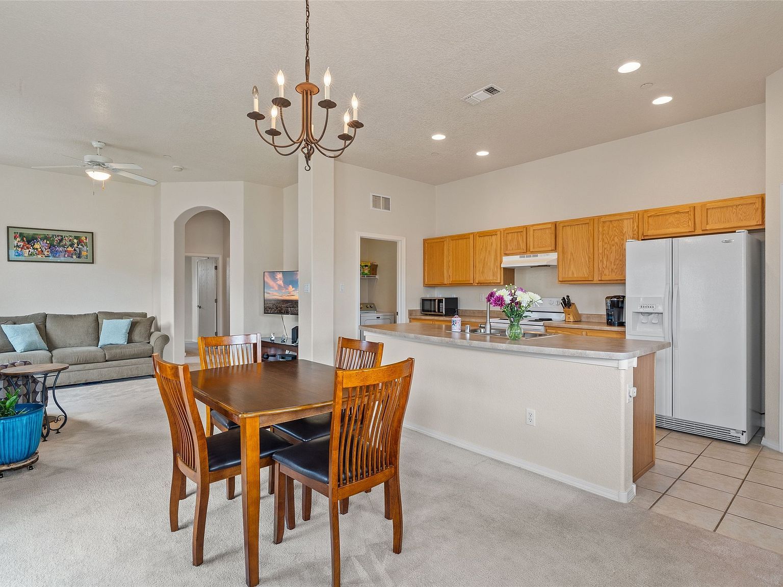 4315 Santo Domingo St Unit C Santa Fe, NM 87507 - Thumbnail 4