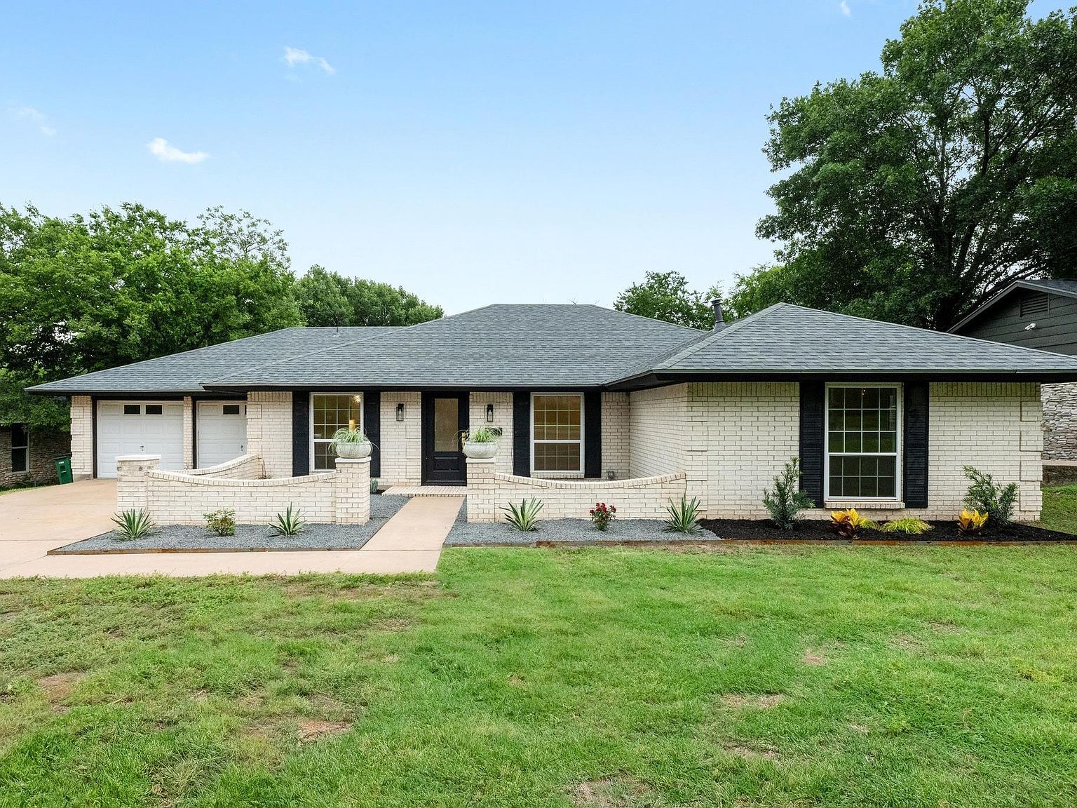 8909 Laurel Grove Dr Austin, TX 78758 - Thumbnail 4