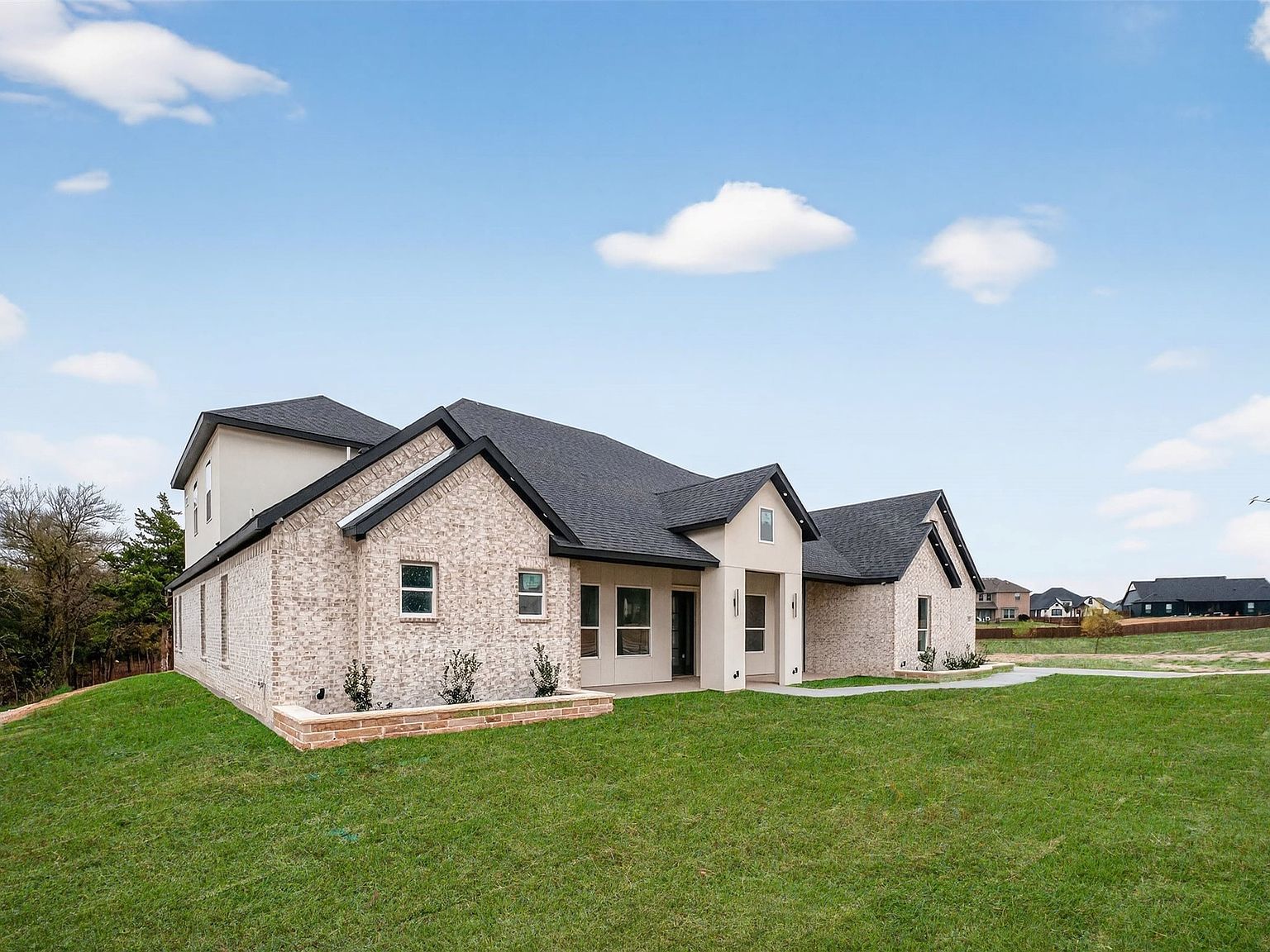 7460 Bald Cypress Dr Ovilla, TX 75154 - Thumbnail 4