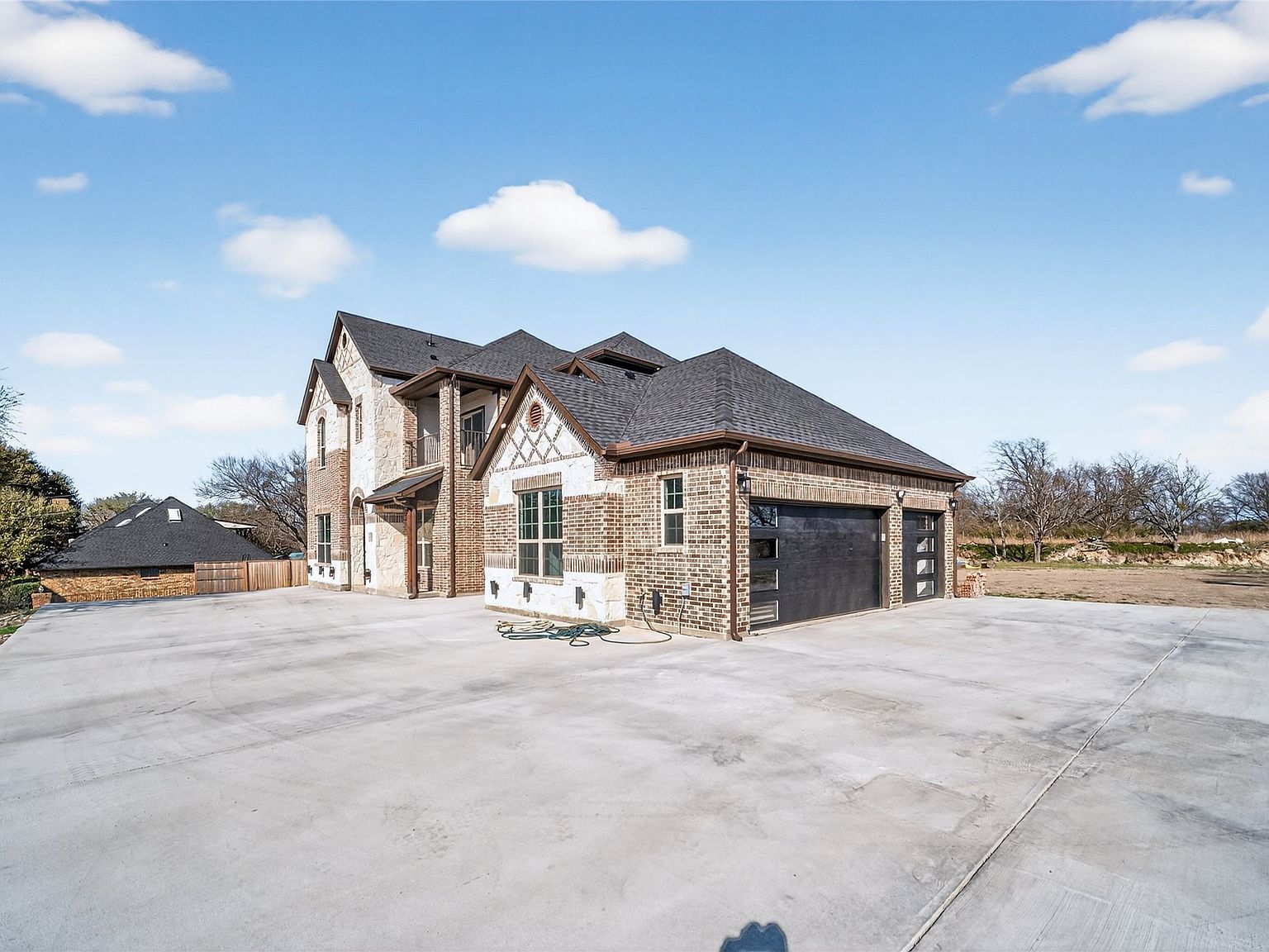 1530 S Houston School Rd Lancaster, TX 75146 - Thumbnail 4