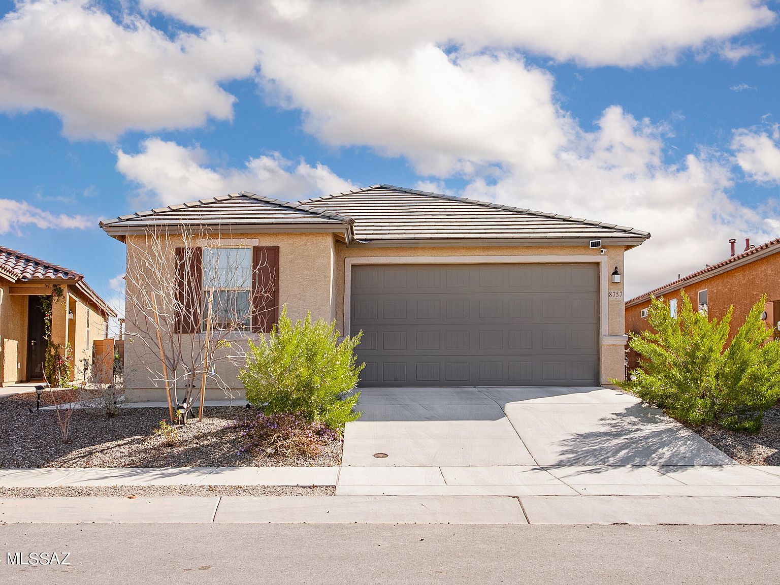 8757 E Pebble Stone Ln Tucson, AZ 85730 - Thumbnail 4