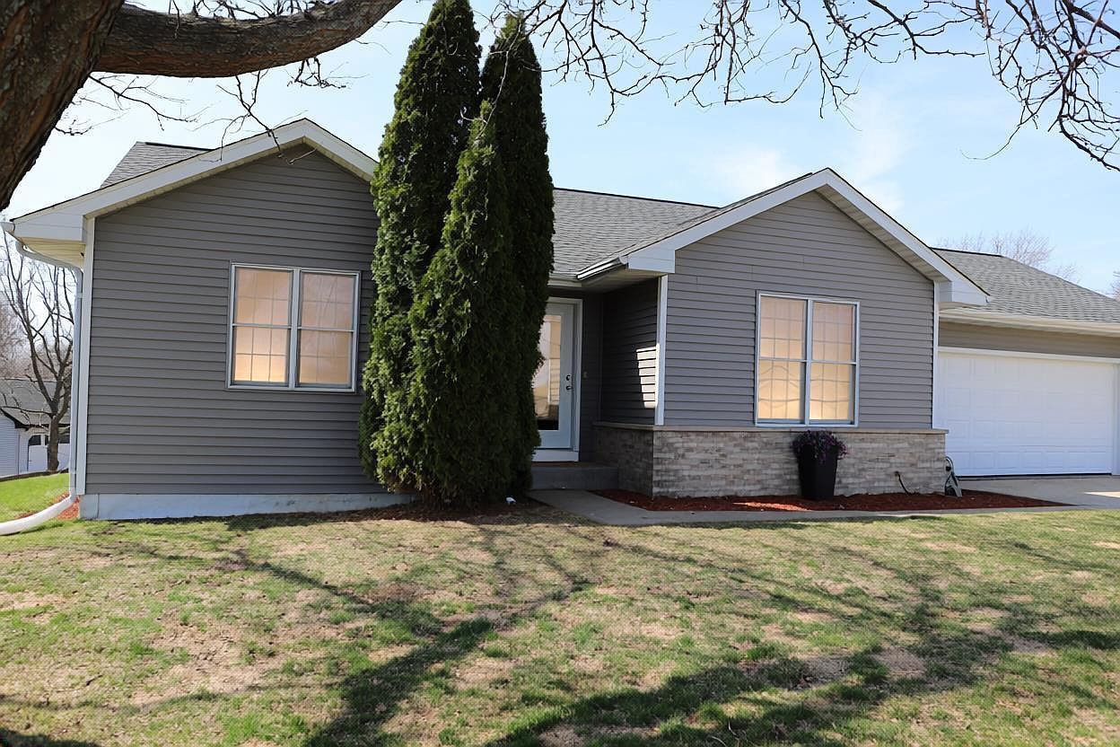 4225 Whitney St Janesville, WI 53546 - Thumbnail 4