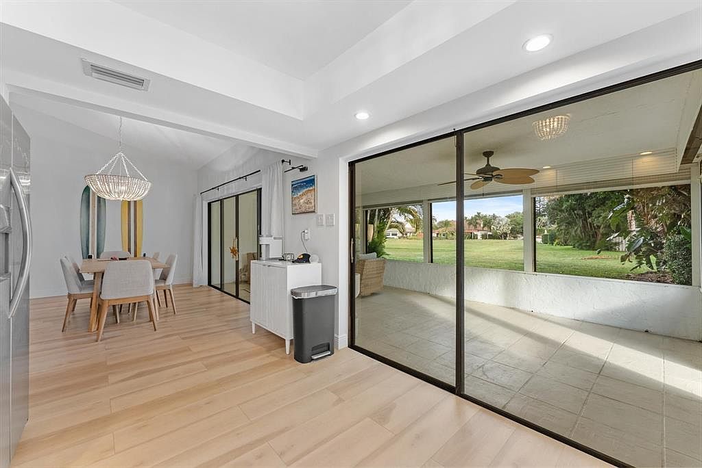 495 SW 28th Ave Delray Beach, FL 33445 - Thumbnail 4