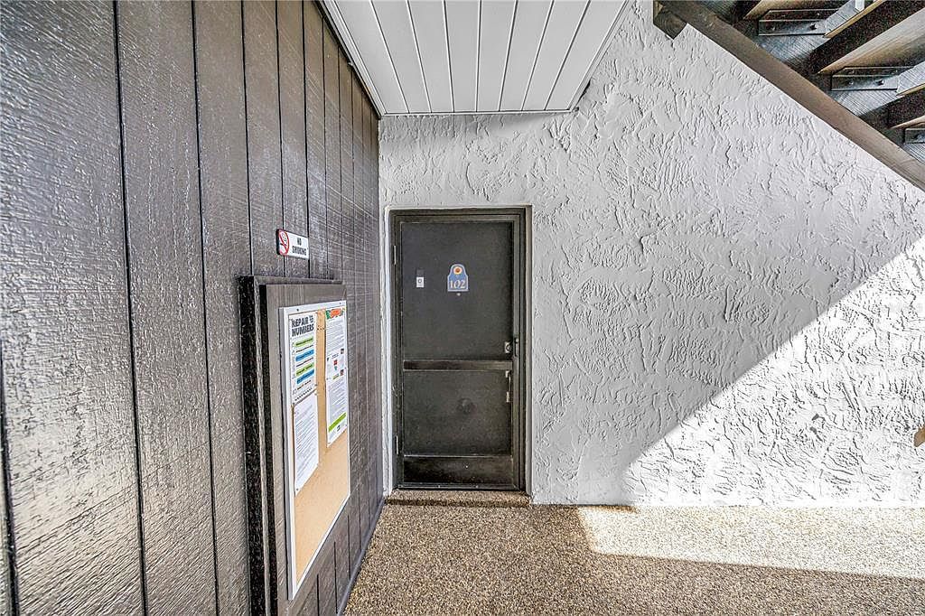 3269 Beneva Rd UNIT 102 Sarasota, FL 34232 - Thumbnail 4