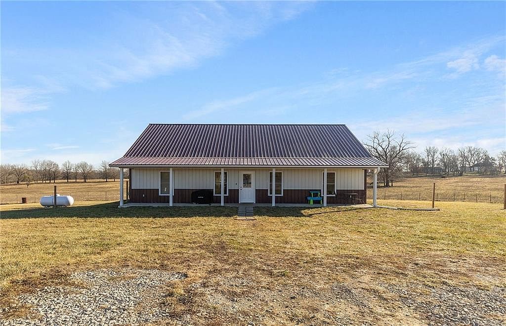 2710 Cc Hwy Leeton, MO 64761 - Thumbnail 4