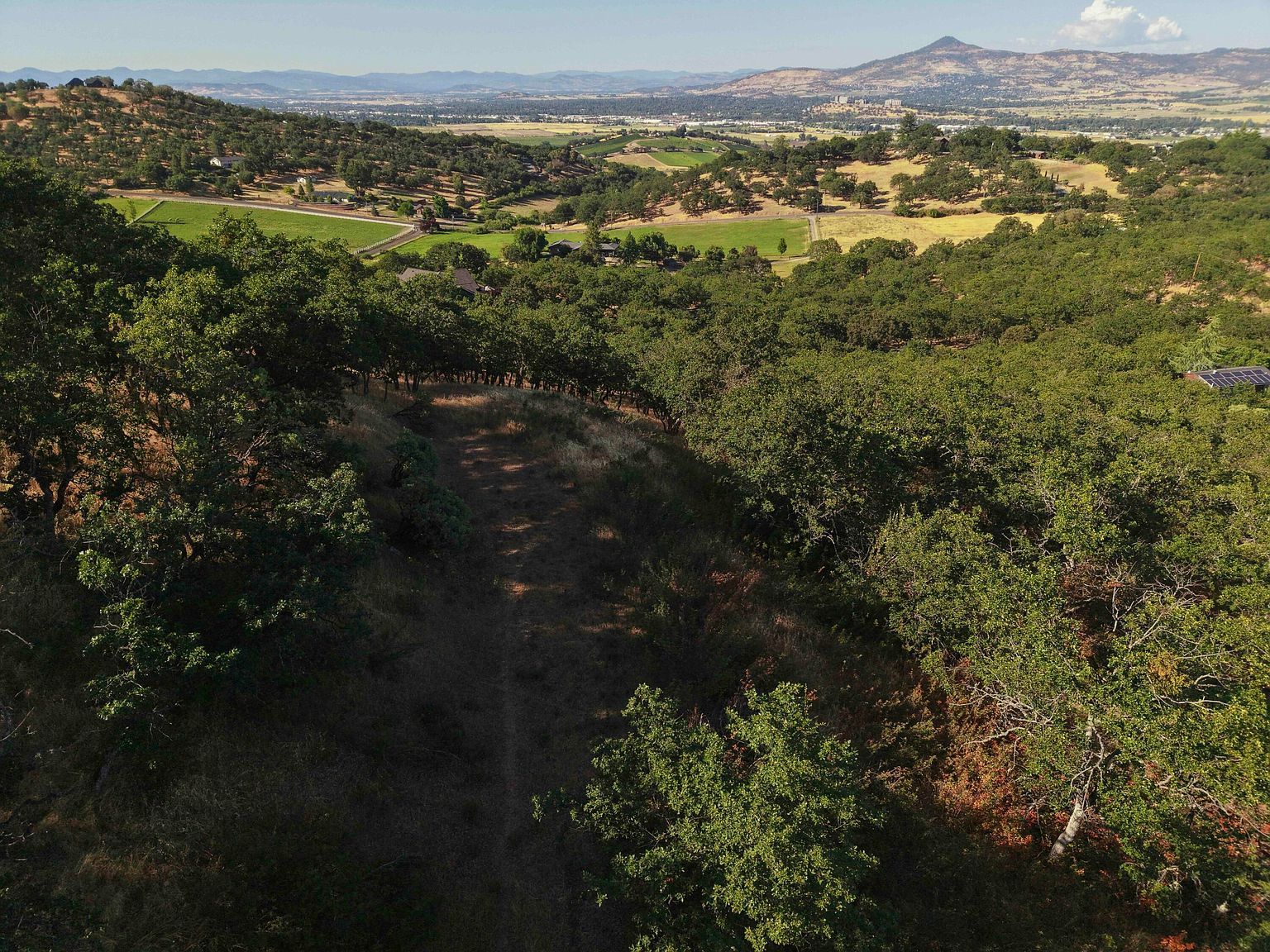 4359 Pioneer Rd Medford, OR 97501 - Thumbnail 4