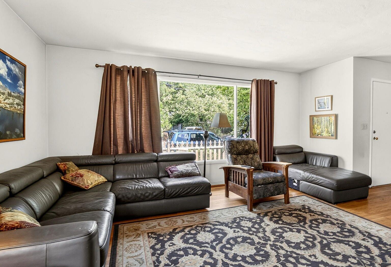 219 NE Outlook Ave Grants Pass, OR 97526 - Thumbnail 4