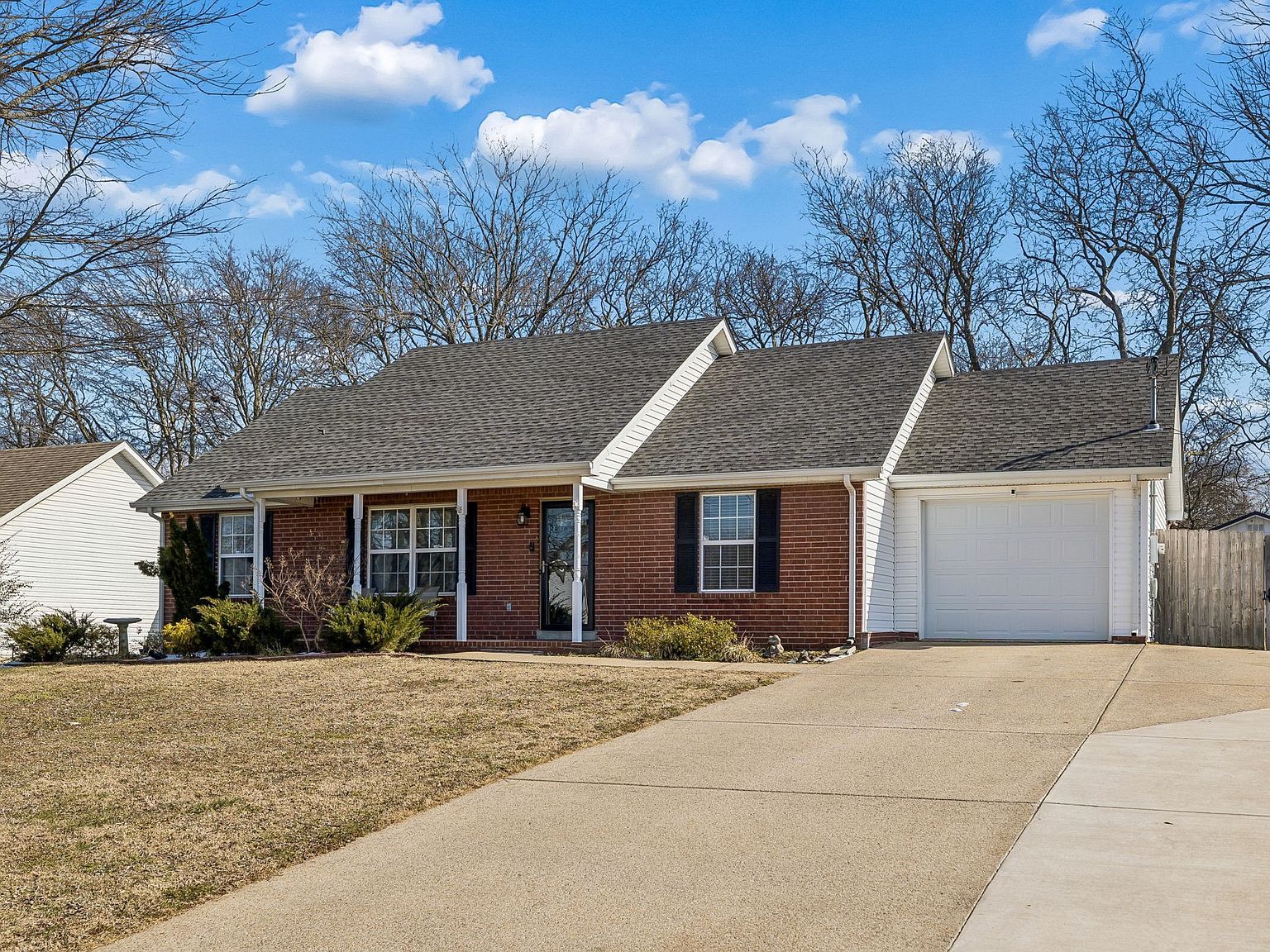 2237 Rosecran Cir La Vergne, TN 37086 - Thumbnail 4