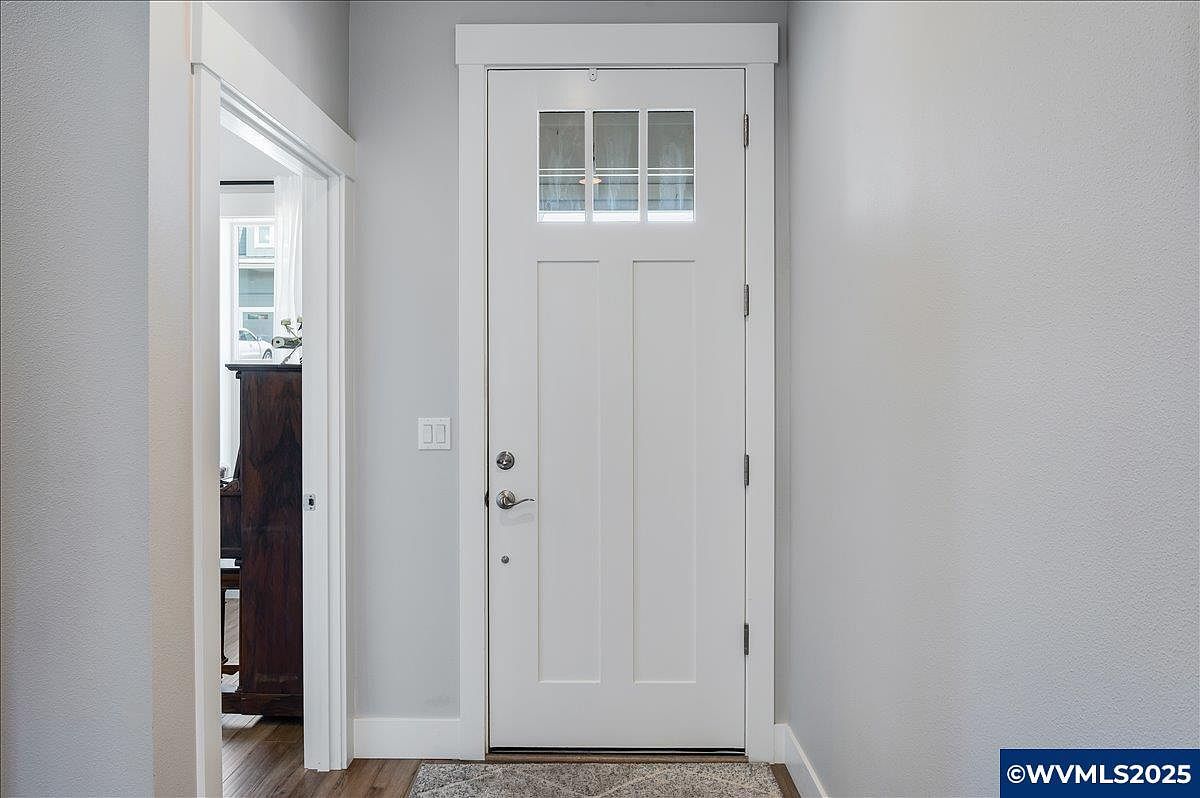 2754 Inna Ave NW Salem, OR 97304 - Thumbnail 4