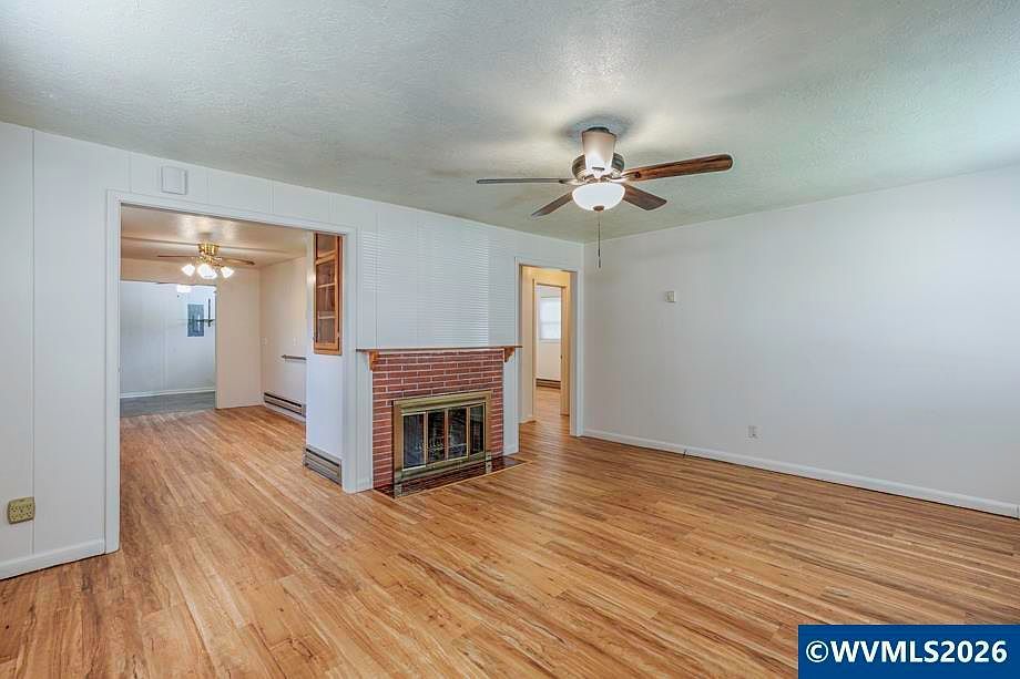 1120 8th St NW Salem, OR 97304 - Thumbnail 4