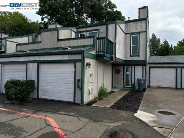 299 Shasta Dr Unit 29 Vacaville, CA 95687 - Thumbnail 4