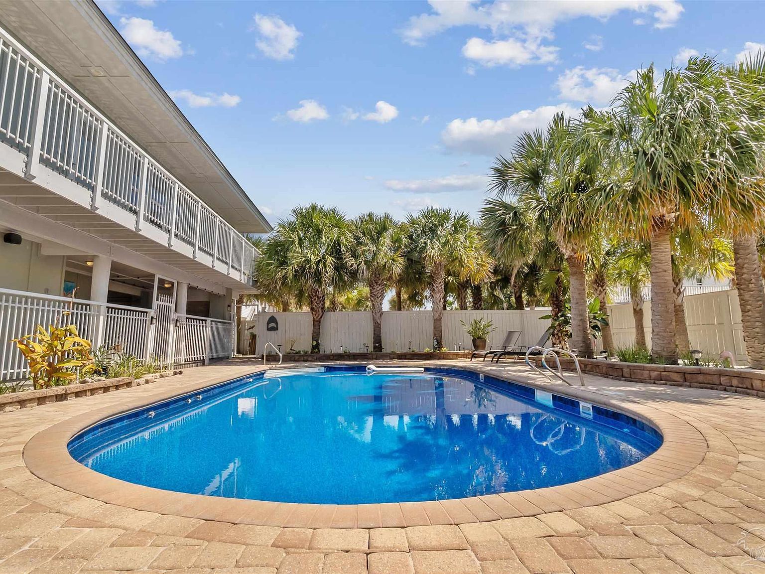 808 Via Deluna Dr Pensacola Beach, FL 32561 - Thumbnail 4