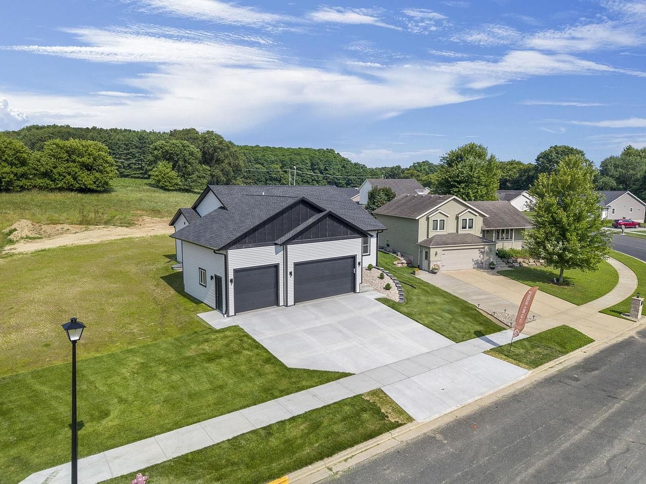 935 Hay Creek Trl Reedsburg, WI 53959 - Thumbnail 4