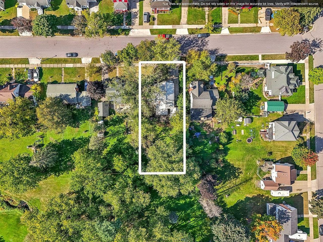 325 Warren Ave Reedsburg, WI 53959 - Thumbnail 4