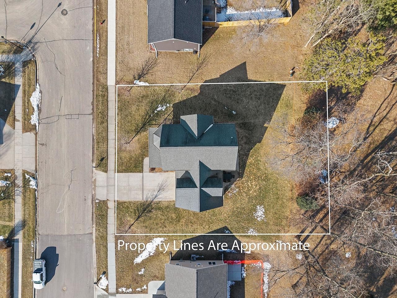 2002 Retzlaff Dr Reedsburg, WI 53959 - Thumbnail 4