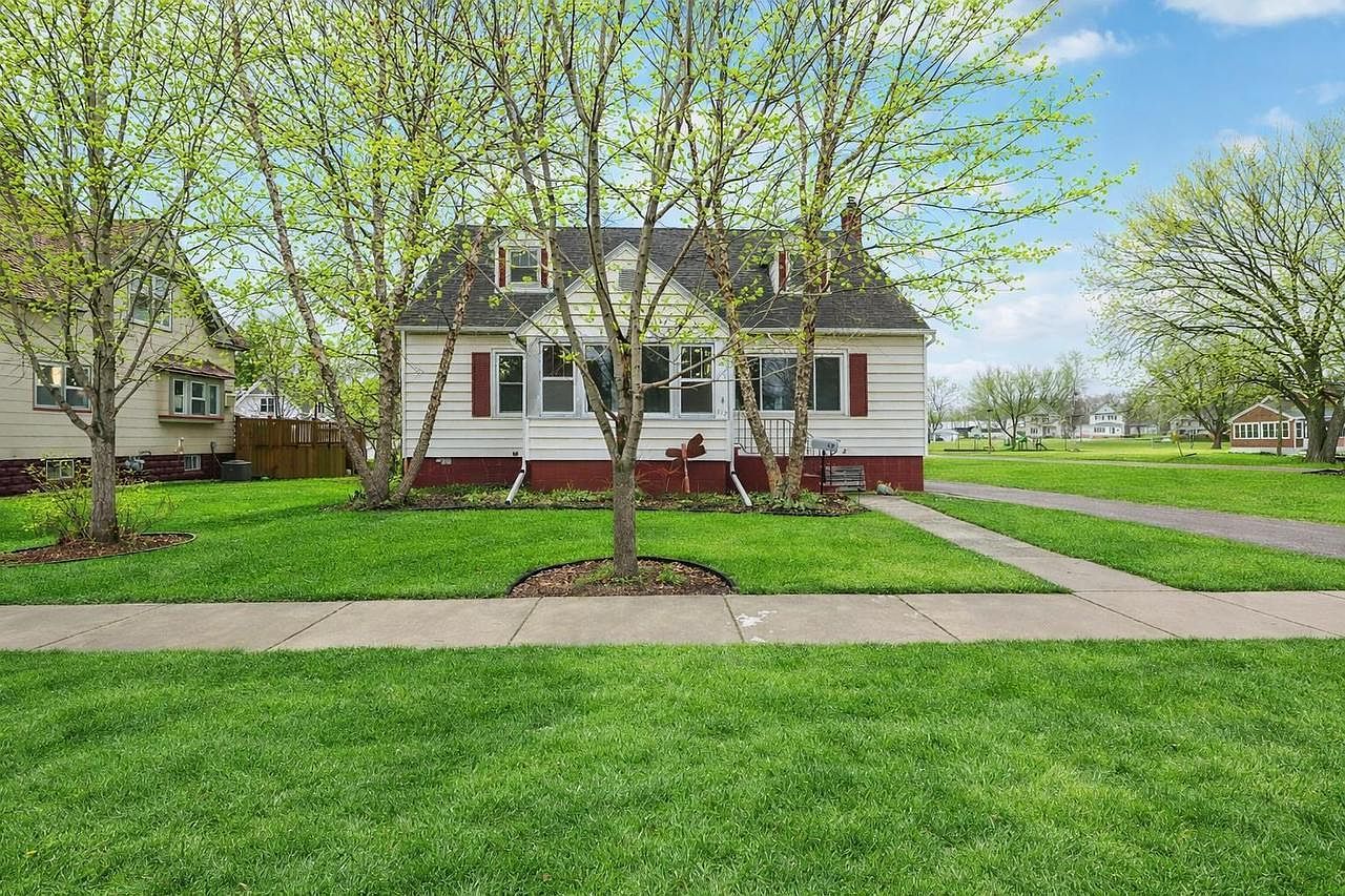 412 W Main St Reedsburg, WI 53959 - Thumbnail 4