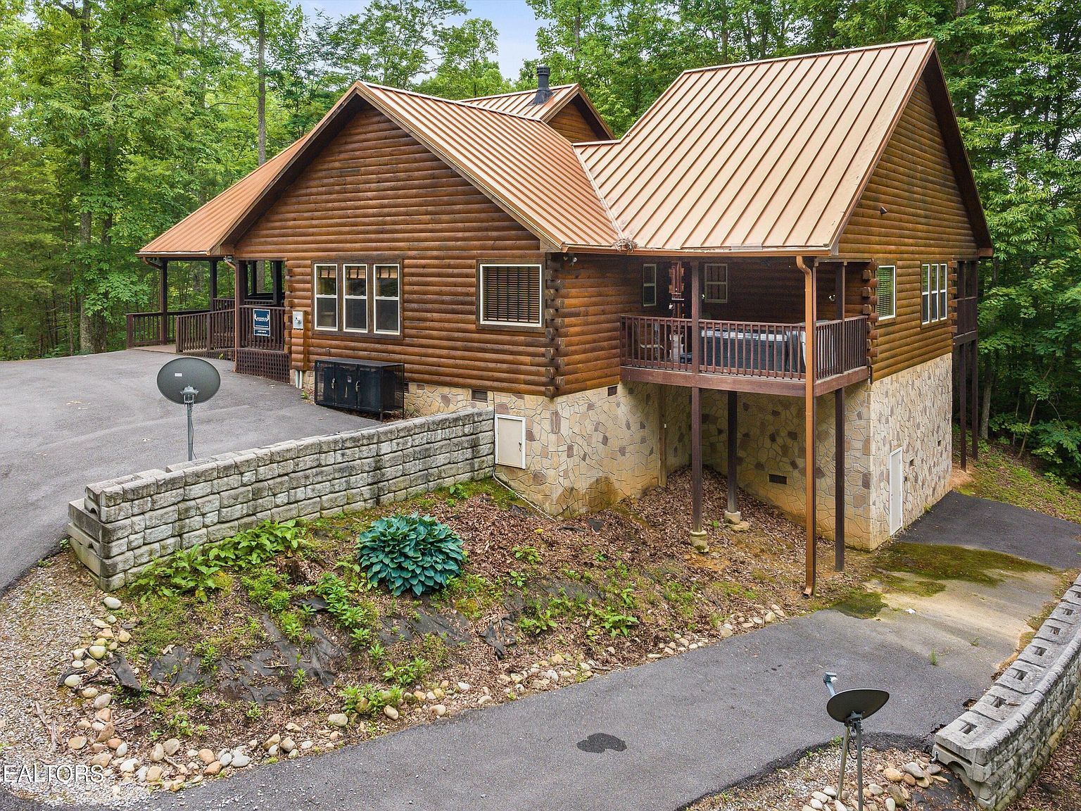 2650 Grassy Branch Loop Sevierville, TN 37876 - Thumbnail 4