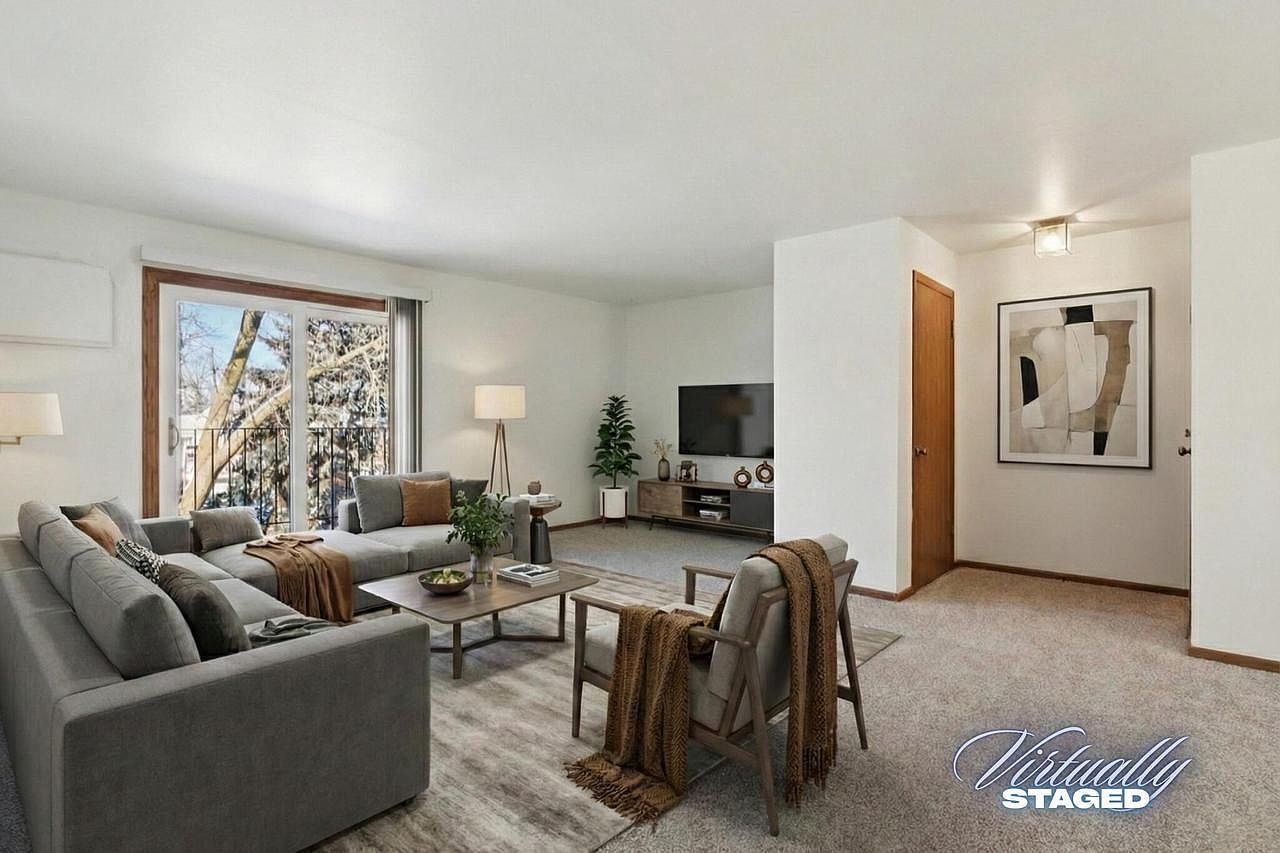 4417 S Greenridge Cir Unit G Milwaukee, WI 53220 - Thumbnail 4