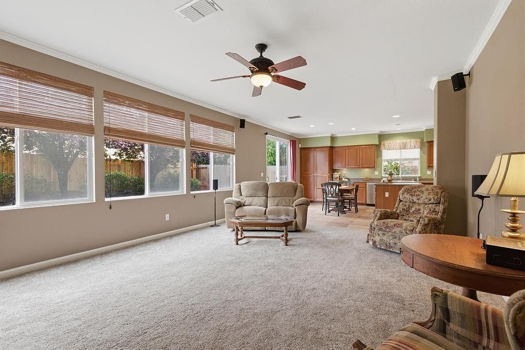 1891 River Bank Dr Marysville, CA 95901 - Thumbnail 4