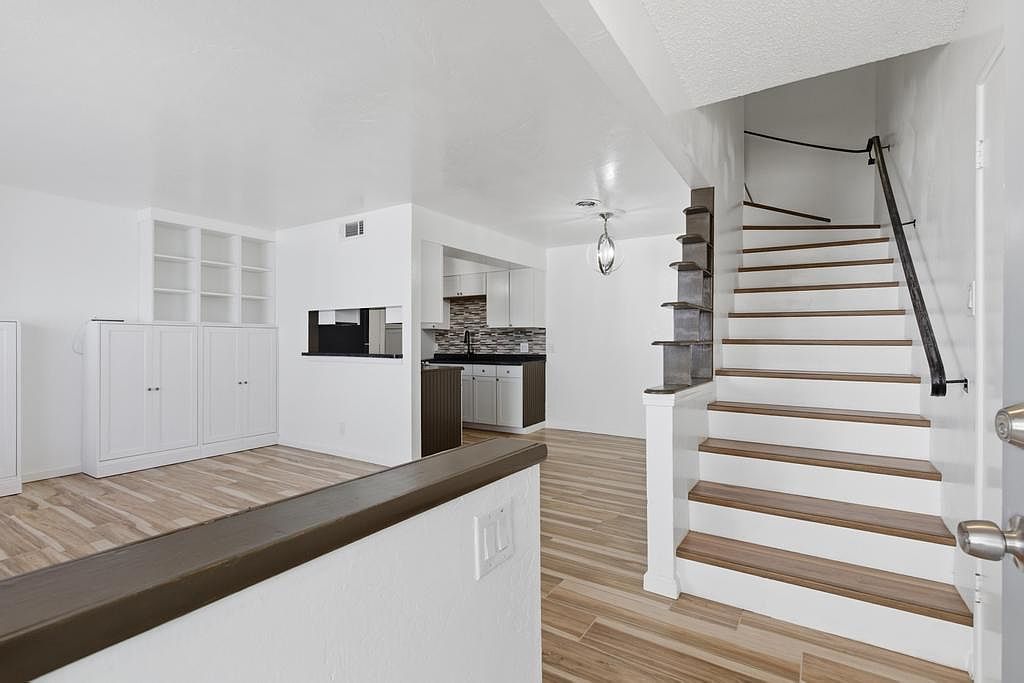 1198 Casita Dr APT 3 Yuba City, CA 95991 - Thumbnail 4