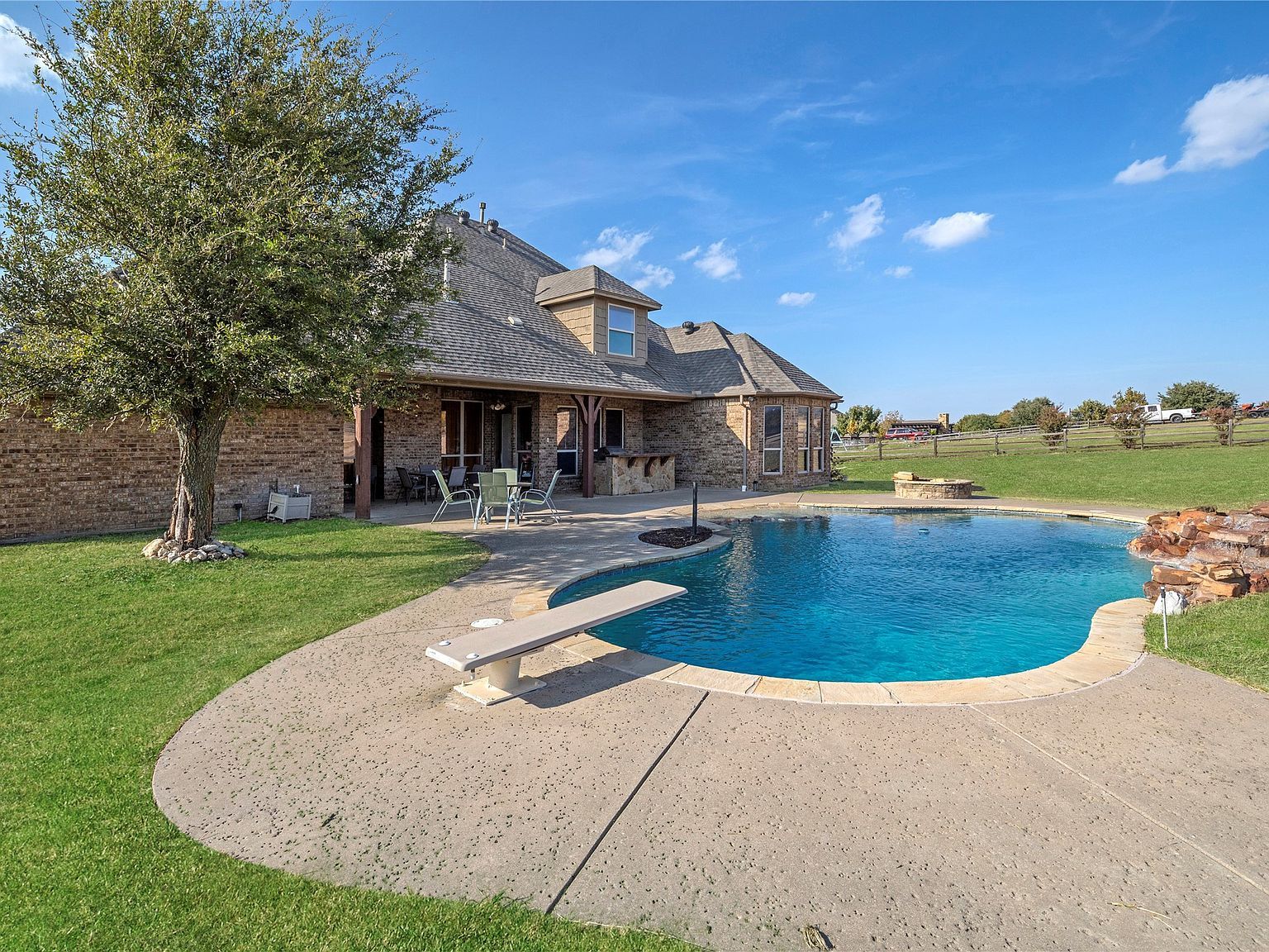 12040 Erin Ln Fort Worth, TX 76179 - Thumbnail 4