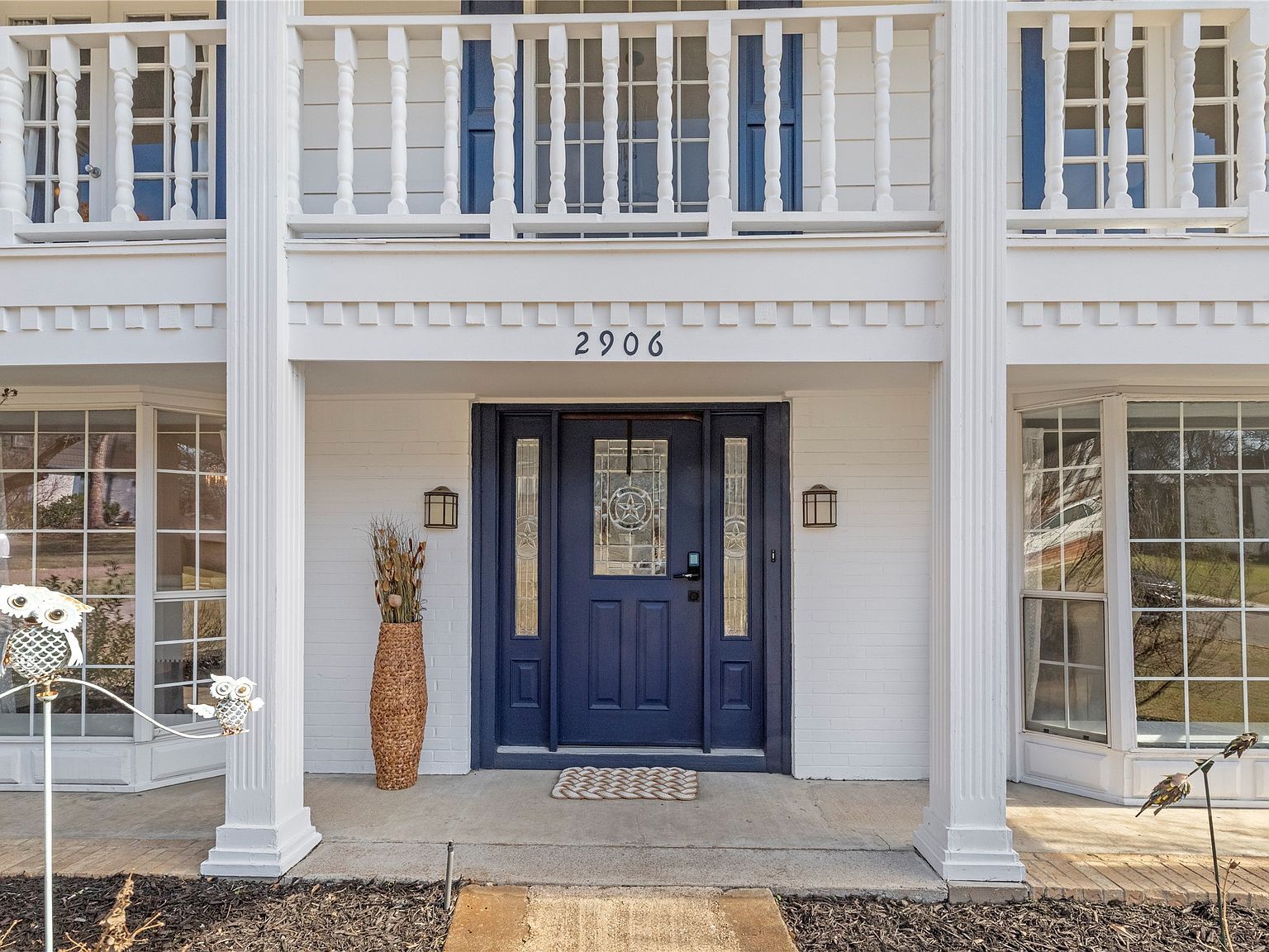 2906 Pacific Ct Irving, TX 75062 - Thumbnail 4