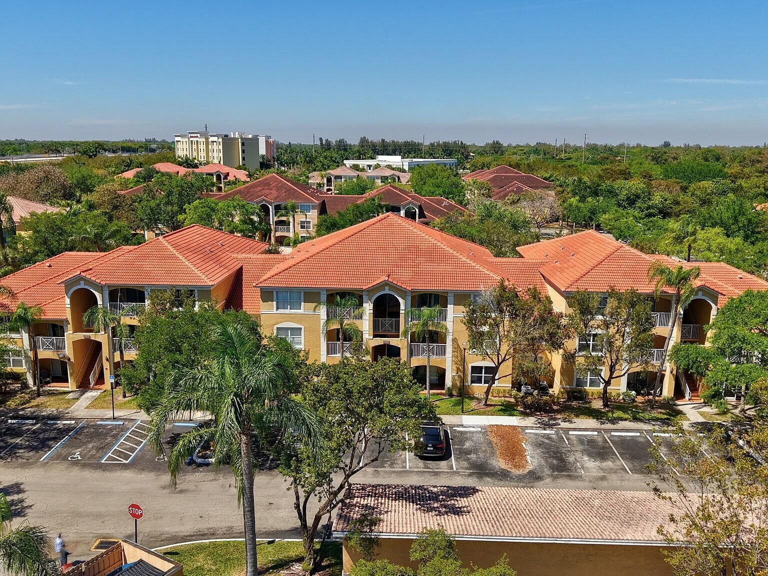 5550 NW 61st St APT 516 Coconut Creek, FL 33073 - Thumbnail 4