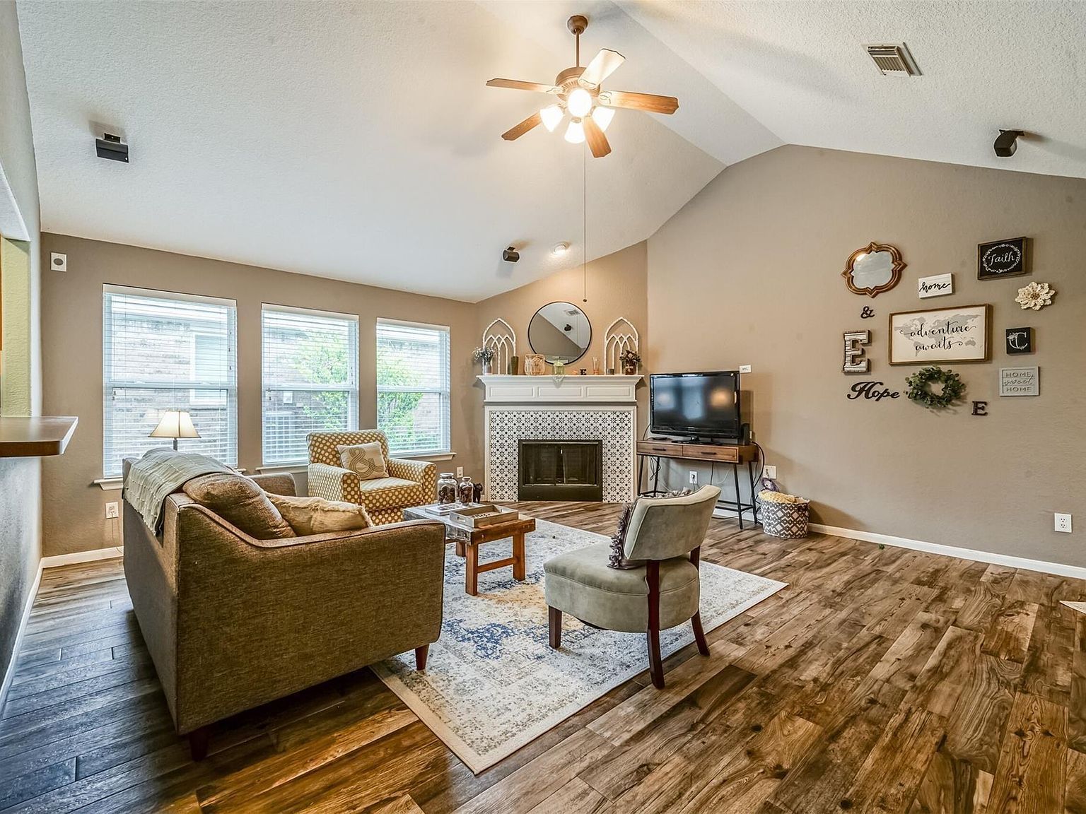 2957 Water Willow Ln Pearland, TX 77581 - Thumbnail 4