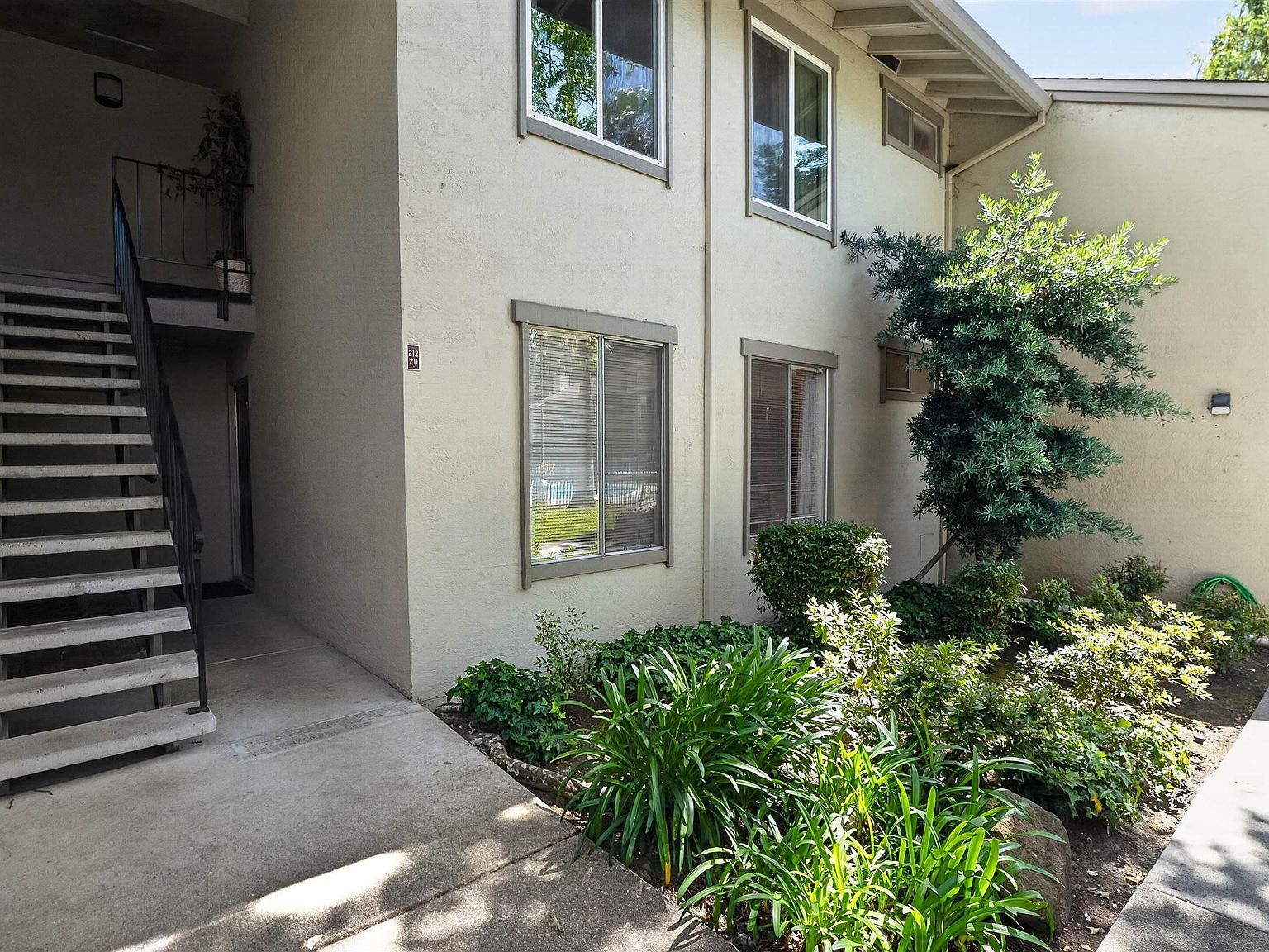 1241 Homestead Ave APT 211 Walnut Creek, CA 94598 - Thumbnail 4